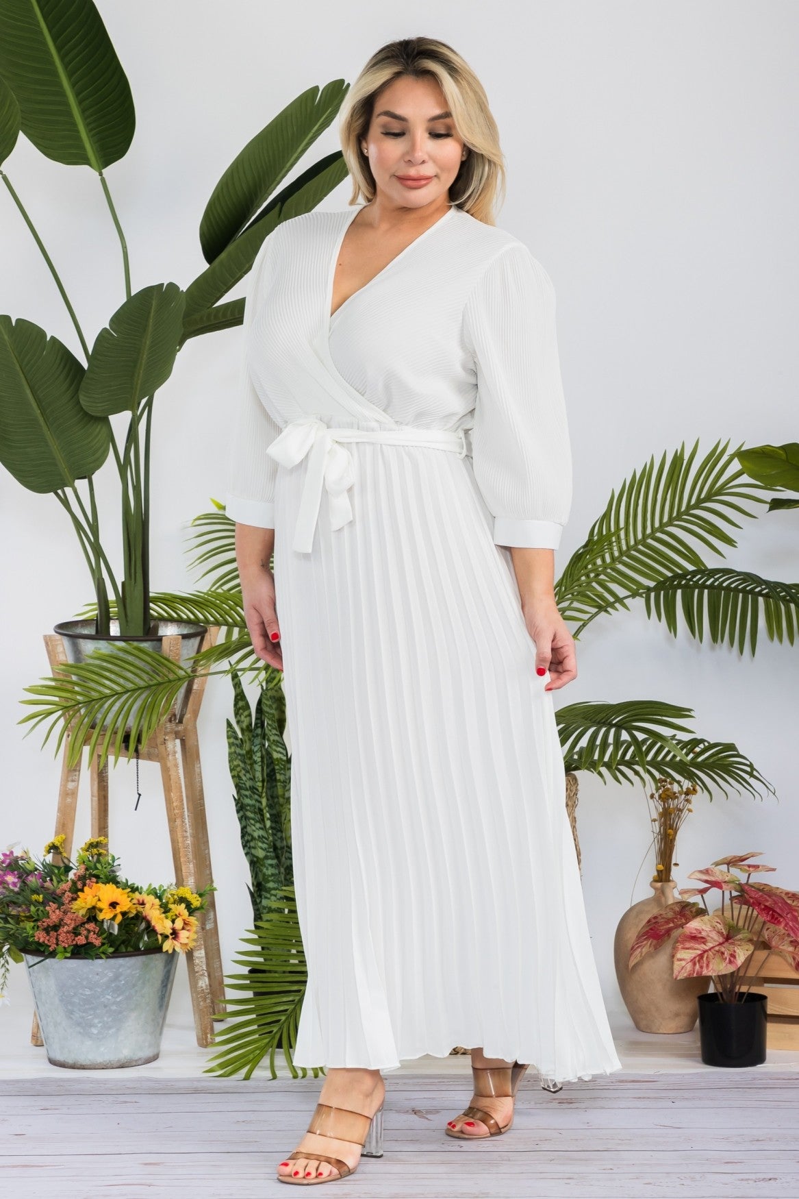 Plus Size Solid Pleated Maxi Dress