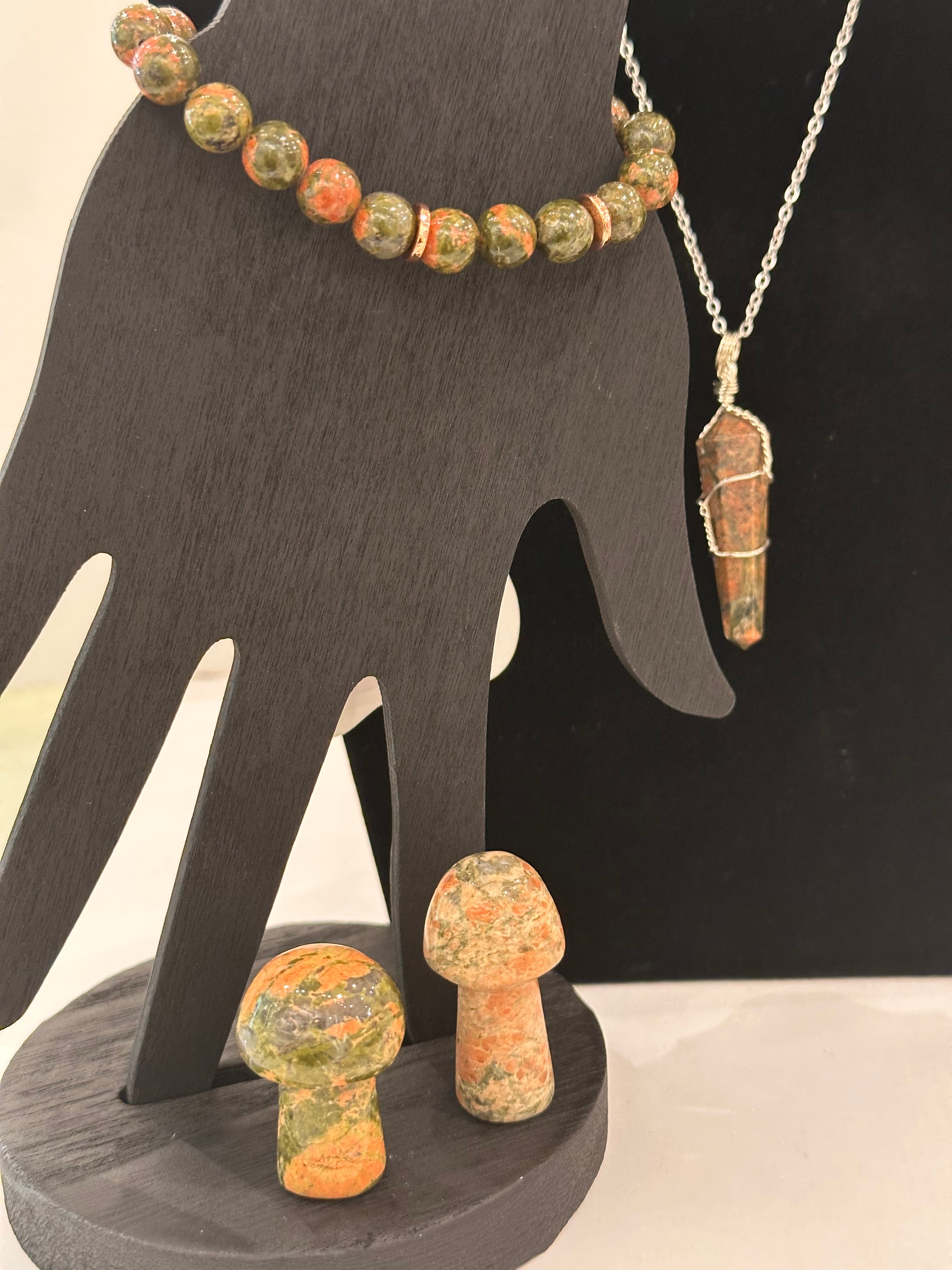 Bundle Set of Unakite