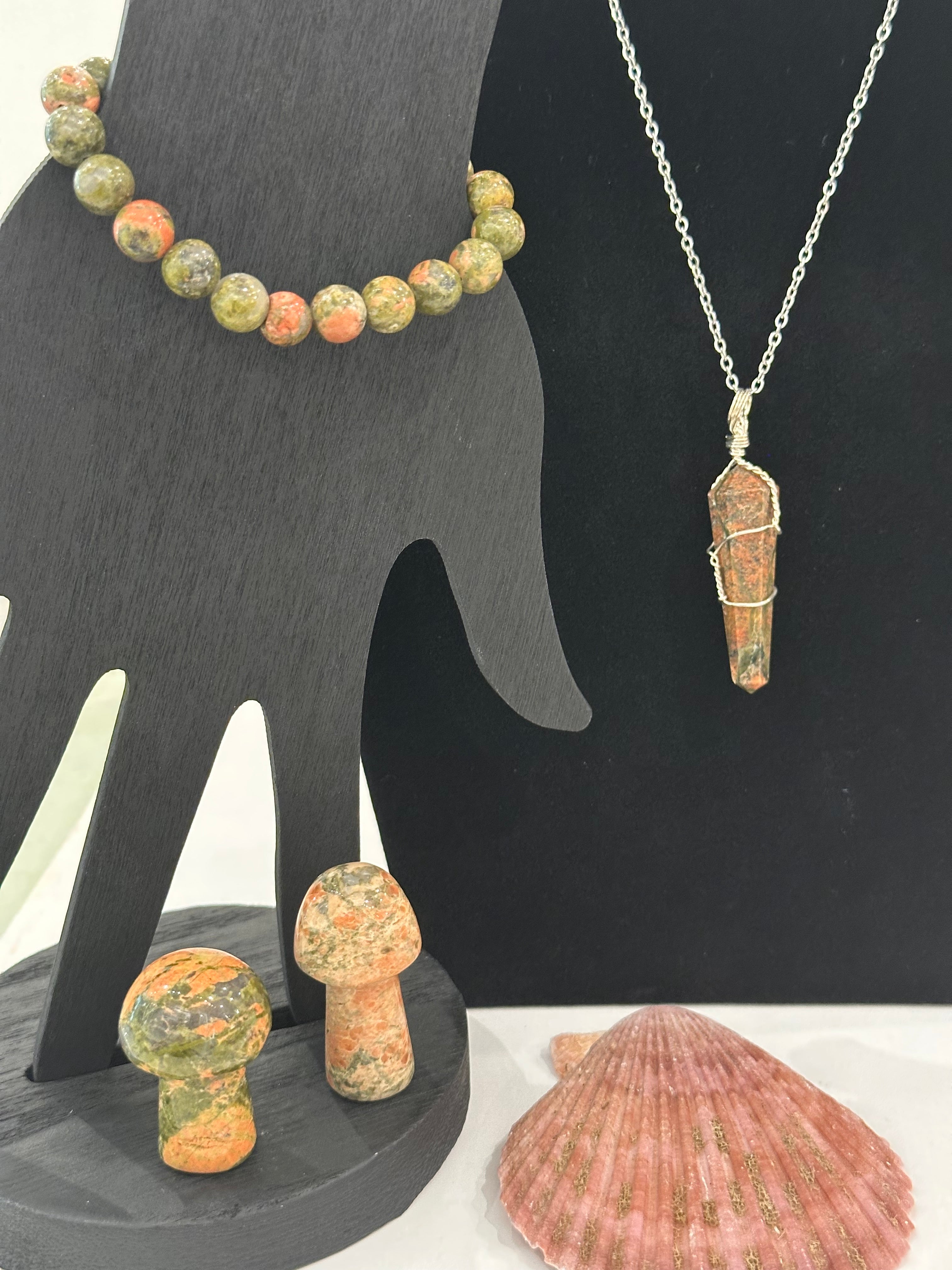 Bundle Set of Unakite